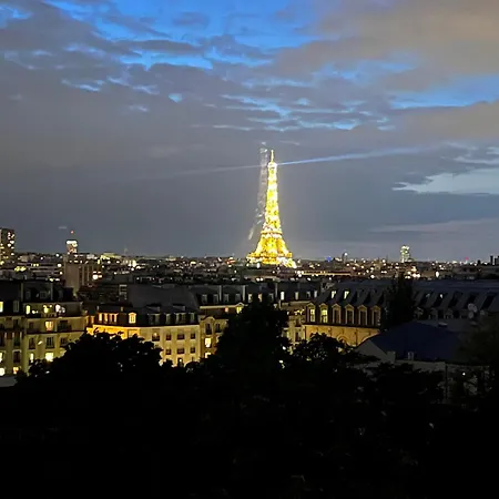 8 Personnes - Terrasse Sur Espaces Verts - Vue Tour Eiffel * Paris