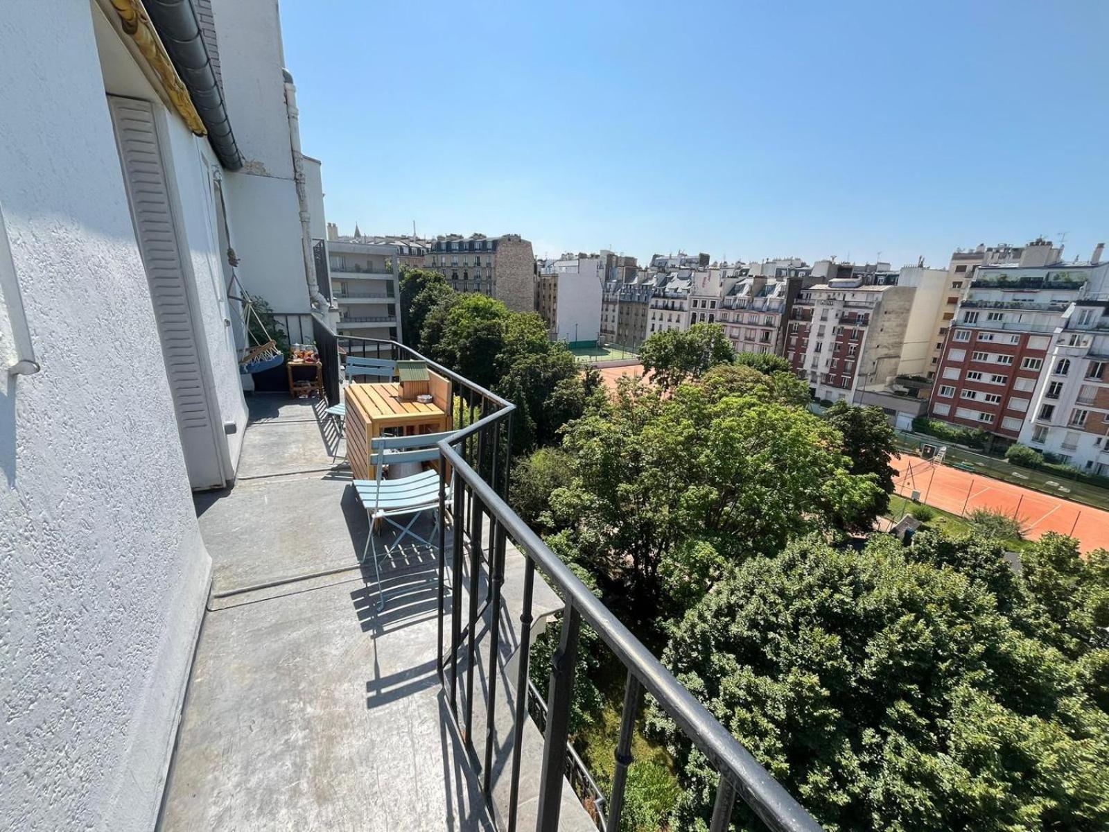 8 Personnes - Terrasse Sur Espaces Verts - Vue Tour Eiffel
